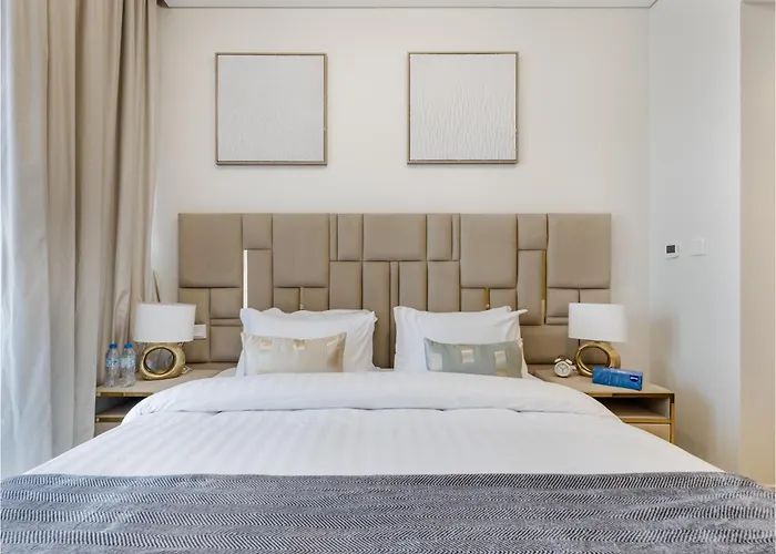 Stylish 2Br Plus Maid\'S Room Aykon City Business Bay